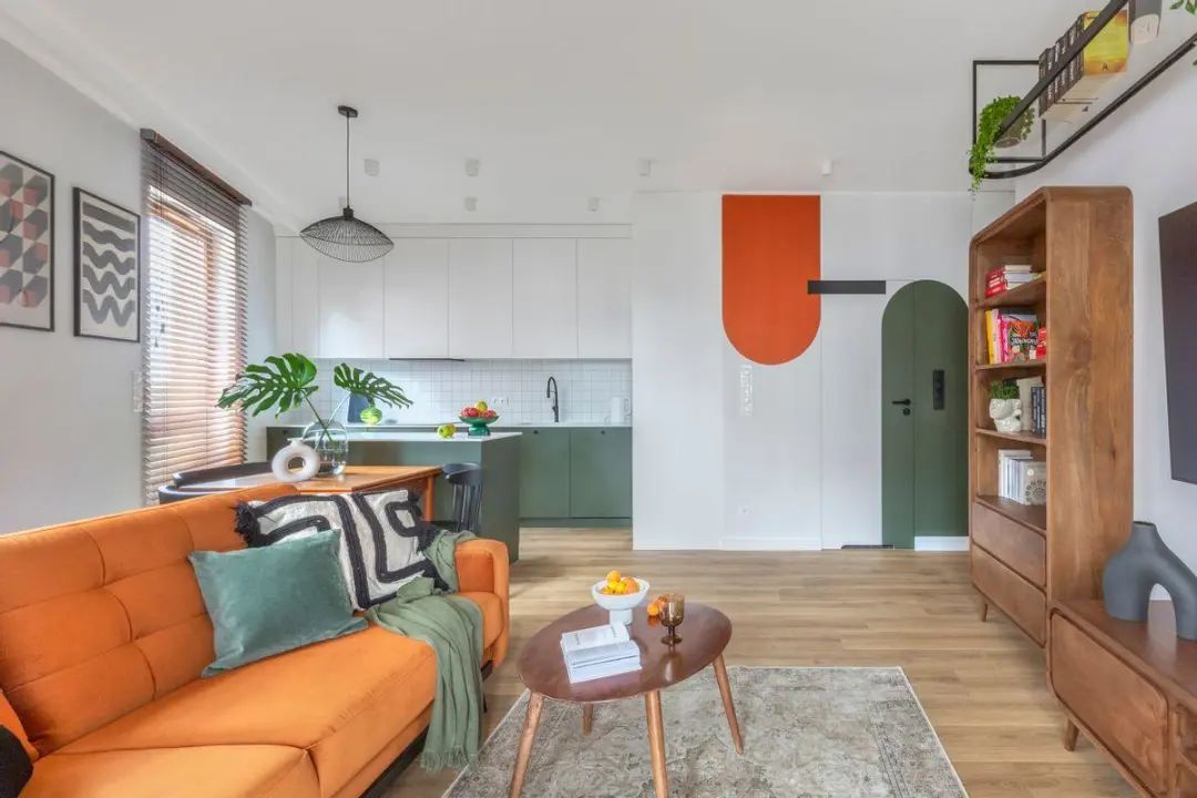硅藻泥装修案例图片：森林绿+蜜瓜橙二人世界新家，清爽舒适